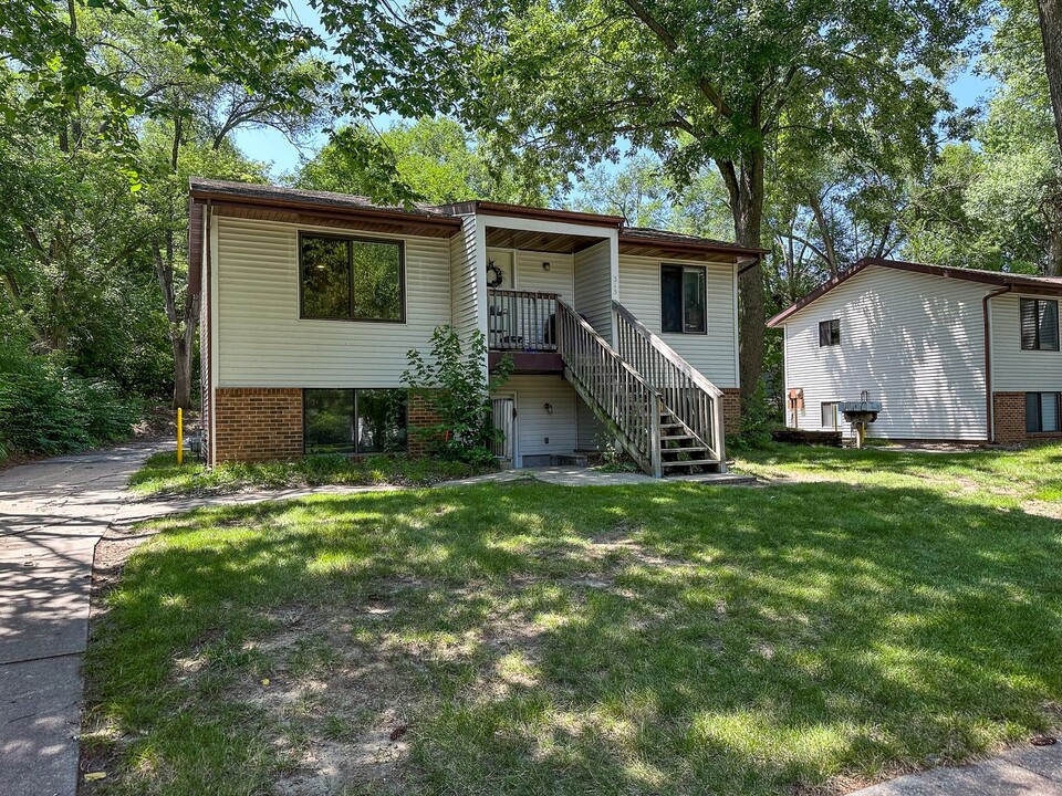 313 S Franklin Ave in Ames, IA - Foto de edificio