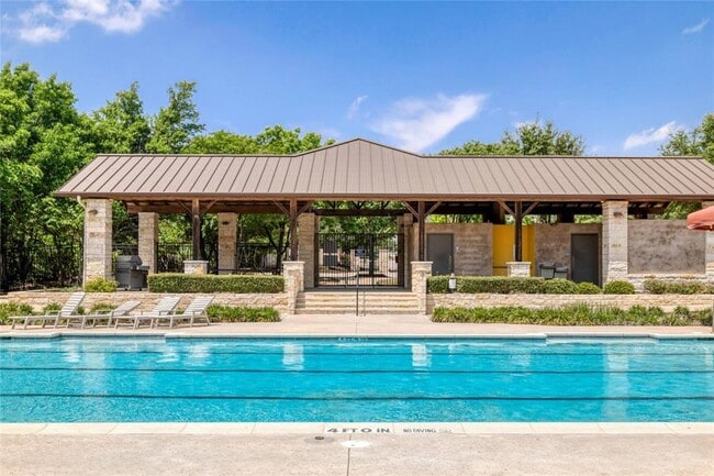 7300 Colina Vista Loop in Austin, TX - Building Photo - Building Photo