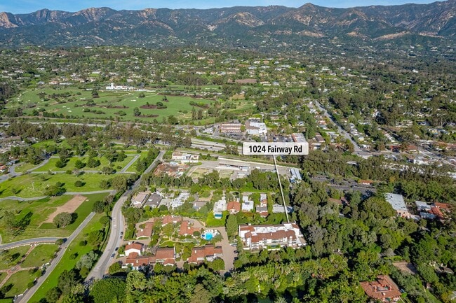 1024 Fairway Rd in Montecito, CA - Building Photo - Building Photo