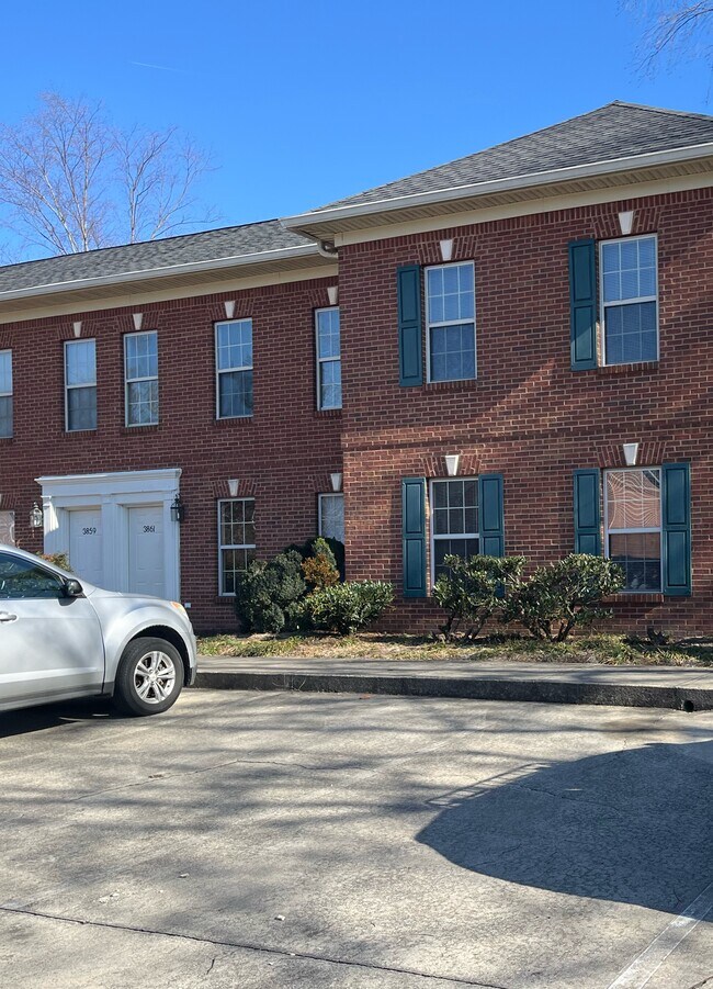 property at 3889 Red Cardinal Dr NE