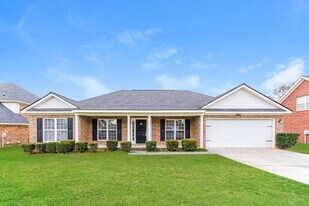 6240 Freedom Cir in Grovetown, GA - Building Photo