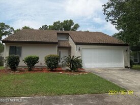 8072 Kilwinning Ln in Jacksonville, FL - Building Photo