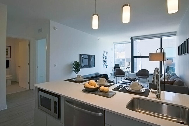 856 W Van Buren St in Chicago, IL - Building Photo - Building Photo