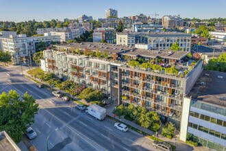 Jacobsen in Vancouver, BC - Building Photo - Building Photo