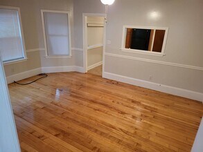 517 Summer St, Unit 517 Summer St Apt 1 in Brockton, MA - Building Photo - Building Photo