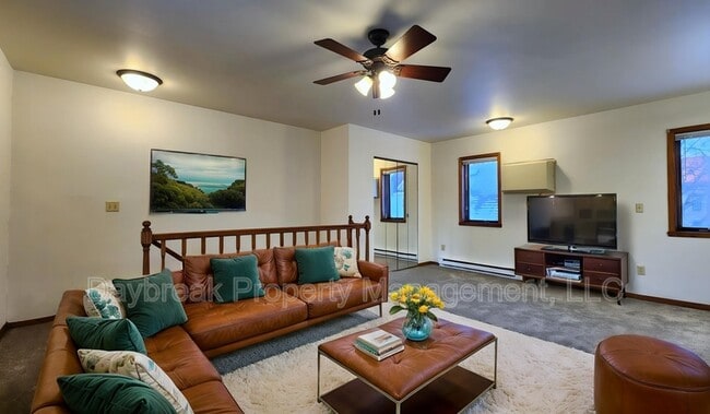 property at 1117 2nd Ave S