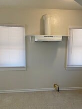 633 9th St in Orange Cove, CA - Building Photo - Building Photo