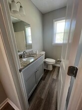 2228 Oakwood Ln in Florence, SC - Building Photo - Building Photo