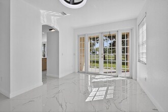 2089 Reston Cir in Royal Palm Beach, FL - Building Photo - Building Photo