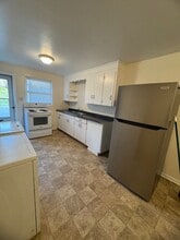 3309 Clarence Towery Cir in Hildebran, NC - Building Photo - Building Photo