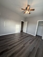 1031 1/2 S Orange Dr, Unit 1031.5 in Los Angeles, CA - Building Photo - Building Photo