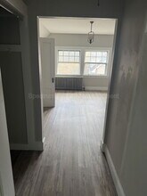 40 Pleasant St in Waterville, ME - Foto de edificio - Building Photo