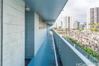 2630 Kapiolani Blvd in Honolulu, HI - Foto de edificio - Building Photo