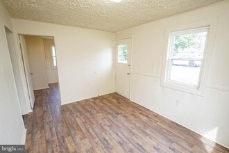 1004 Delaware Ave in Salisbury, MD - Building Photo - Building Photo