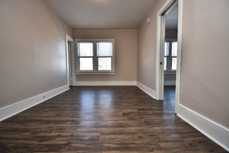 1424 Johnson St in La crosse, WI - Building Photo - Building Photo