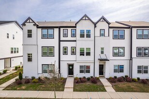 413 Diversity Wy in Raleigh, NC - Building Photo
