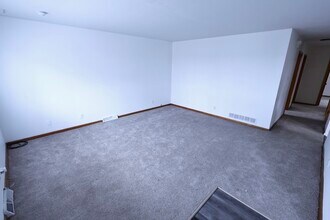 1702 Leighton Ave in Akron, OH - Building Photo - Building Photo