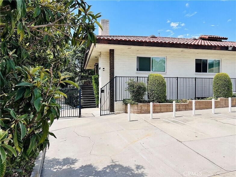 19901 Yorba Linda Blvd in Yorba Linda, CA - Building Photo