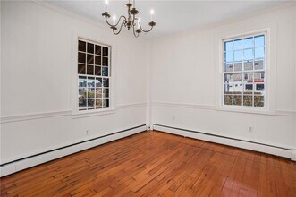 14 Elm St in Newport, RI - Building Photo - Building Photo