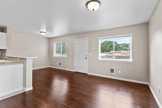 3508 S 45th St in Tacoma, WA - Building Photo - Building Photo