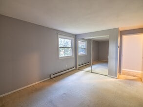 489 Idlewood Blvd, Unit 489 in Baldwinsville, NY - Building Photo - Building Photo