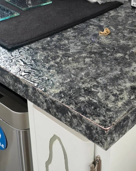 28 Heritage Ct, Unit Lower