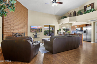 5725 E Marilyn Rd in Scottsdale, AZ - Building Photo - Building Photo