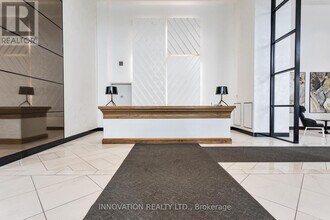 255 Bay St in Ottawa, ON - Building Photo - Building Photo