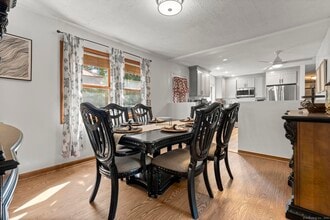 33 Big Spruce Ln in West Haven, CT - Building Photo - Building Photo
