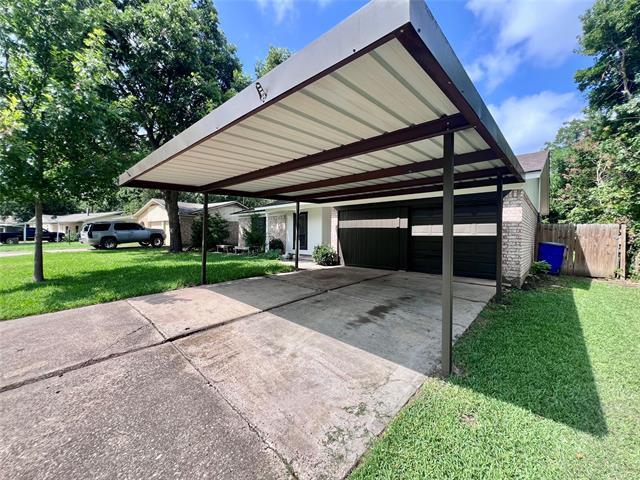 406 Arlington St in Mansfield, TX - Building Photo - Building Photo