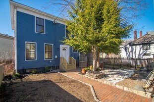 29A Pine St in Portland, ME - Building Photo
