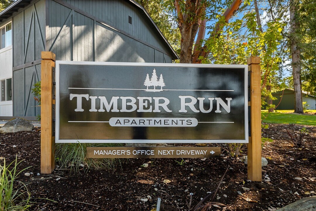 Timber Run in Port Orchard, WA - Foto de edificio