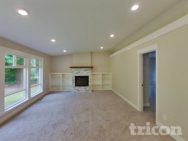 4911 64th Ave W in Tacoma, WA - Building Photo - Building Photo