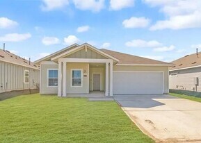 2801 Winding Creek Rd in Niederwald, TX - Building Photo