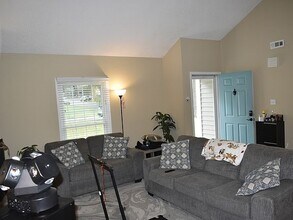 2321 Oldenburg Dr in Charlotte, NC - Building Photo - Building Photo