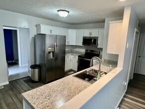 215 Pleasant Valley in Morehead, KY - Building Photo - Building Photo