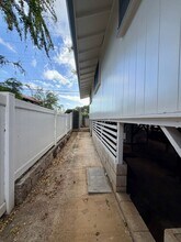 2724 Date St in Honolulu, HI - Building Photo - Building Photo