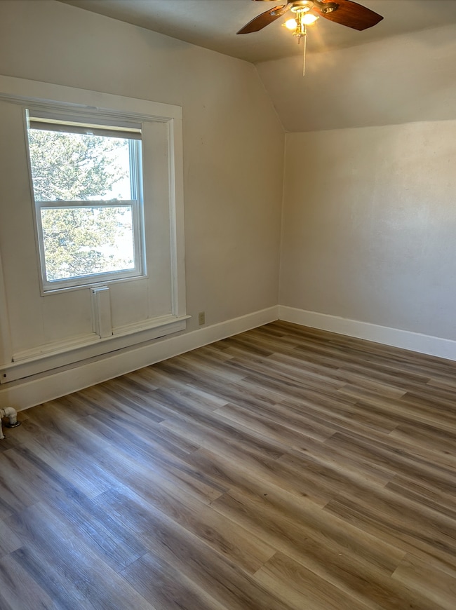 30 2nd Ave SW in Winnebago, MN - Building Photo - Building Photo