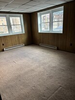 325 E Water St in Shamokin, PA - Building Photo