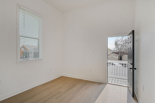 3324 S Saratoga St in New Orleans, LA - Building Photo - Building Photo