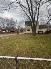 1022 3rd St NW in Grand Rapids, MI - Foto de edificio - Building Photo