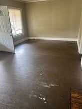 2026 11th Ave in Huntington, WV - Building Photo - Building Photo