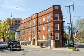 222 N Hamilton St in Madison, WI - Building Photo - Building Photo