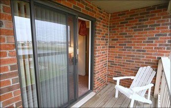 Windsor Place Apartments in Beavercreek, OH - Building Photo - Building Photo