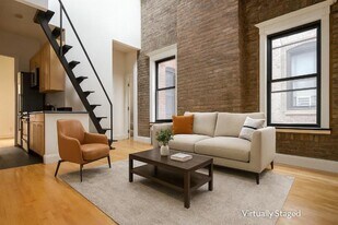 336 E 18th St in New York, NY - Building Photo