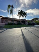 118 Mayfair Ln in Boynton Beach, FL - Building Photo - Building Photo