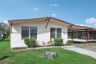 3121 Briar St in Zephyrhills, FL - Building Photo - Building Photo