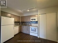 30-2430 Meadowglen Pl in Toronto, ON - Building Photo - Building Photo