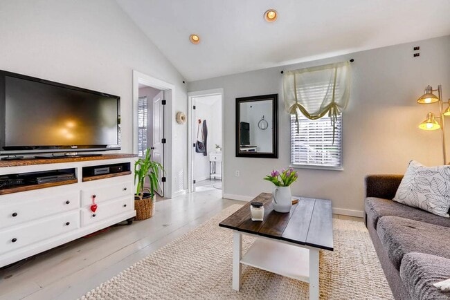 4481 Meade St in Denver, CO - Building Photo - Building Photo