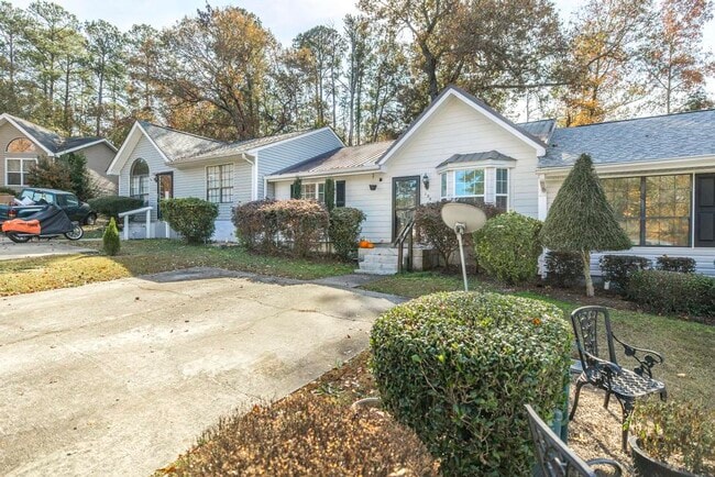 130 Wrights Mill Cir in Warner Robins, GA - Building Photo - Building Photo